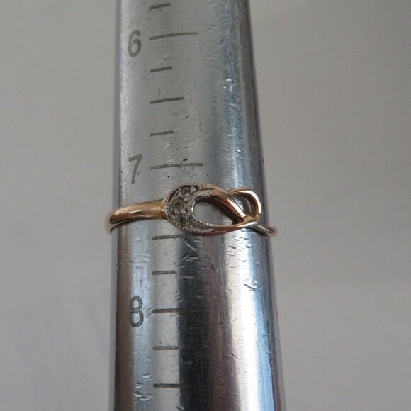 Elegant Twisted 14K Rose Gold CZ Ring. Size 7.25 - Picture 15 of 15